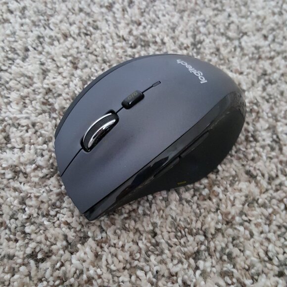 Logitech Wireless Optical Mouse M705 Marathon 5 Programmable Buttons Right Hand - Picture 3 of 8